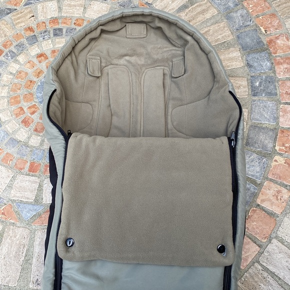 Bugaboo bee cacoon - Picture 9 of 10